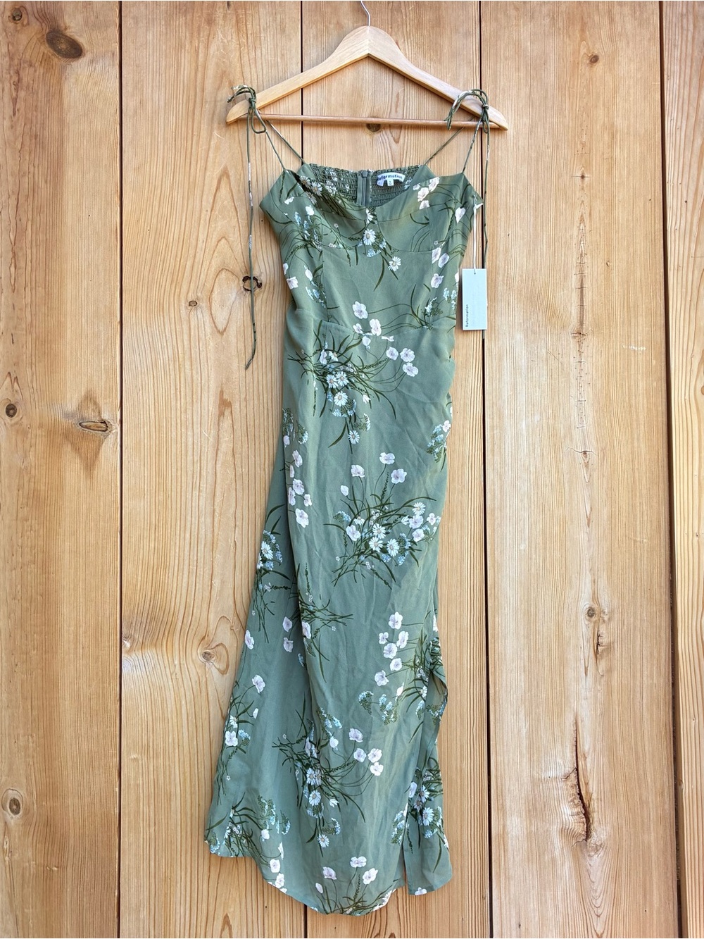 Reformation NWOT Kourtney Dress Sz 6 - Picture 3 of 10